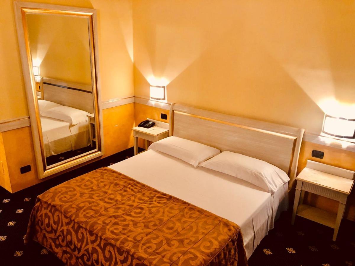 Motel Malpensa Inn & Hotel-Airport Case Nuove  Exteriör bild
