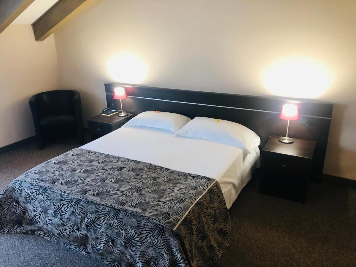 Motel Malpensa Inn & Hotel-Airport Case Nuove  Exteriör bild