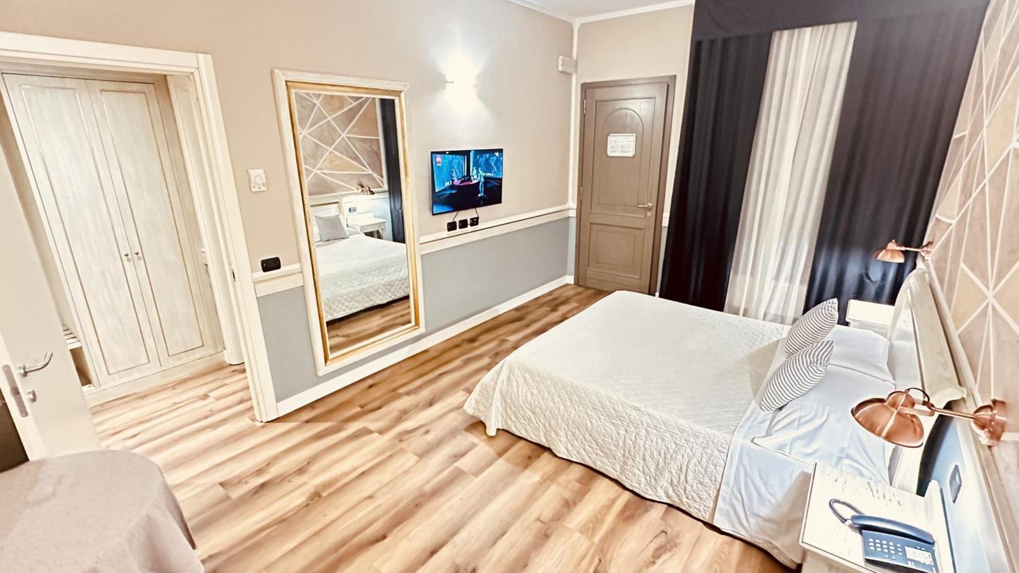 Motel Malpensa Inn & Hotel-Airport Case Nuove  Exteriör bild
